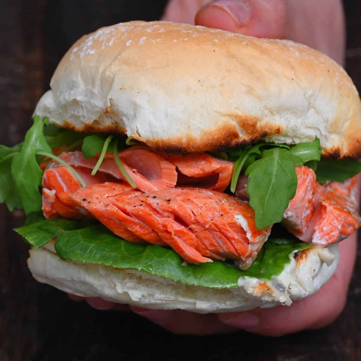 Grilled salmon sandwich