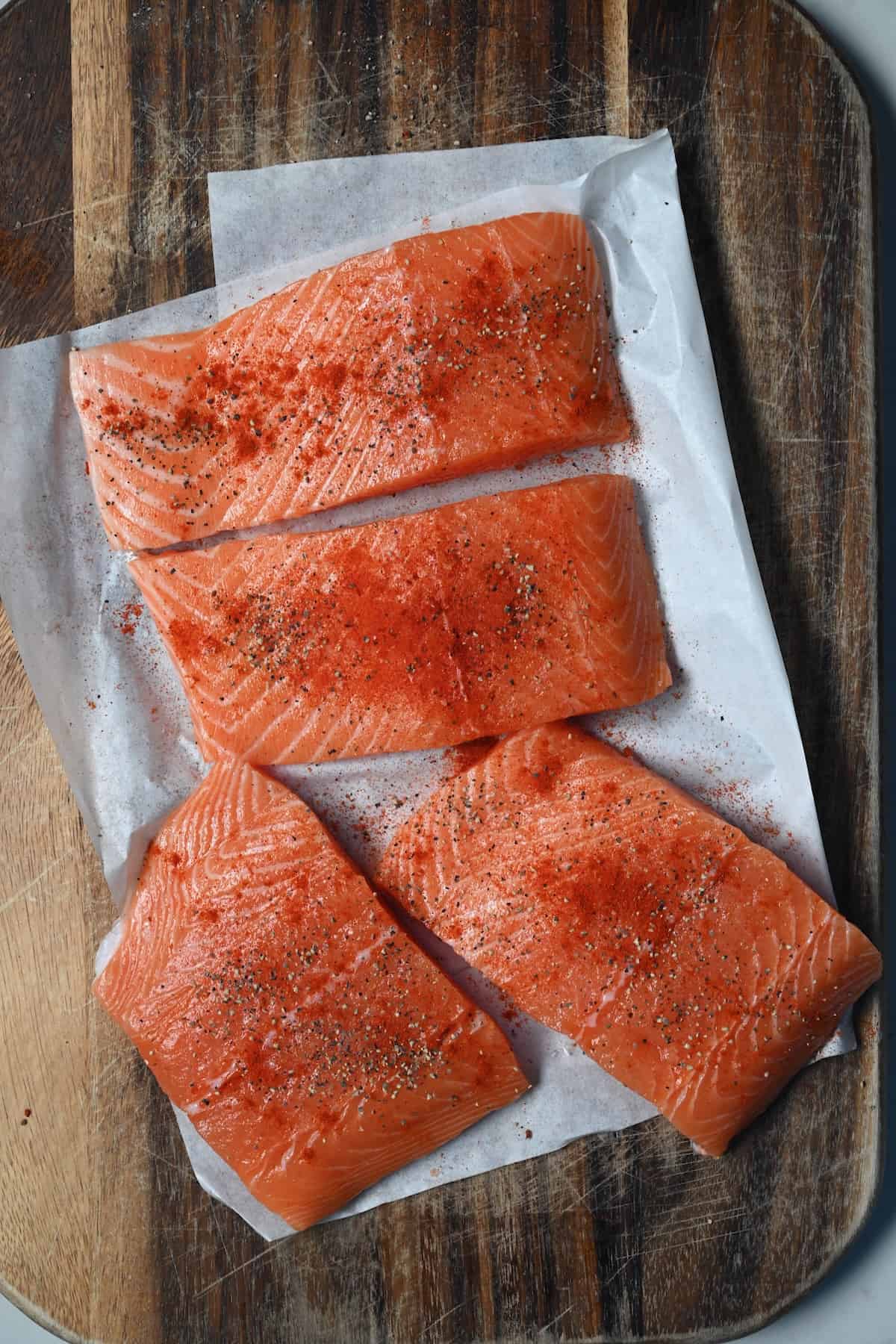Salmon fitets seasoned with spices