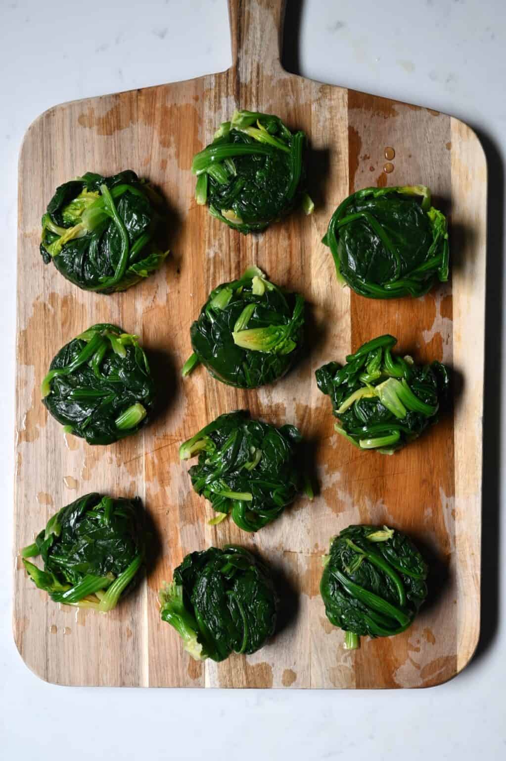 How to Freeze Spinach (The Best Way!) - Alphafoodie