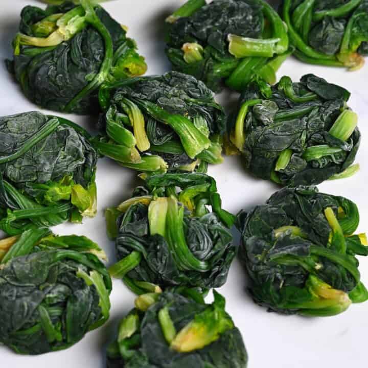 How to Freeze Spinach (The Best Way!) - Alphafoodie