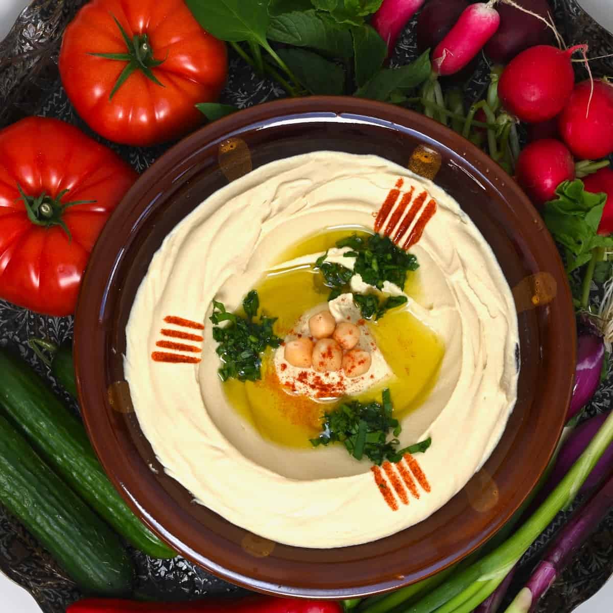 Hummus and veggies