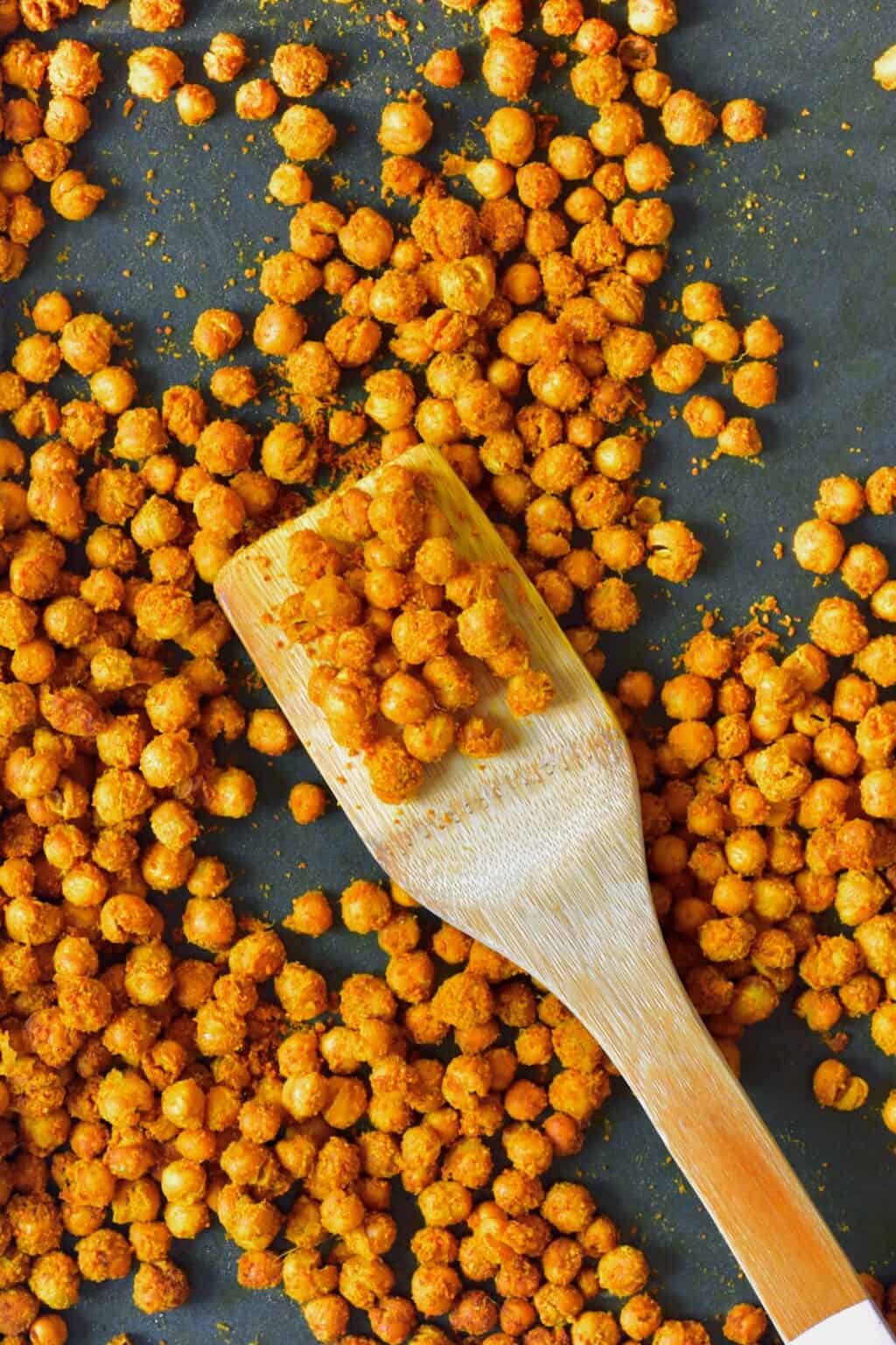 The Best Crispy Roasted Chickpeas Alphafoodie
