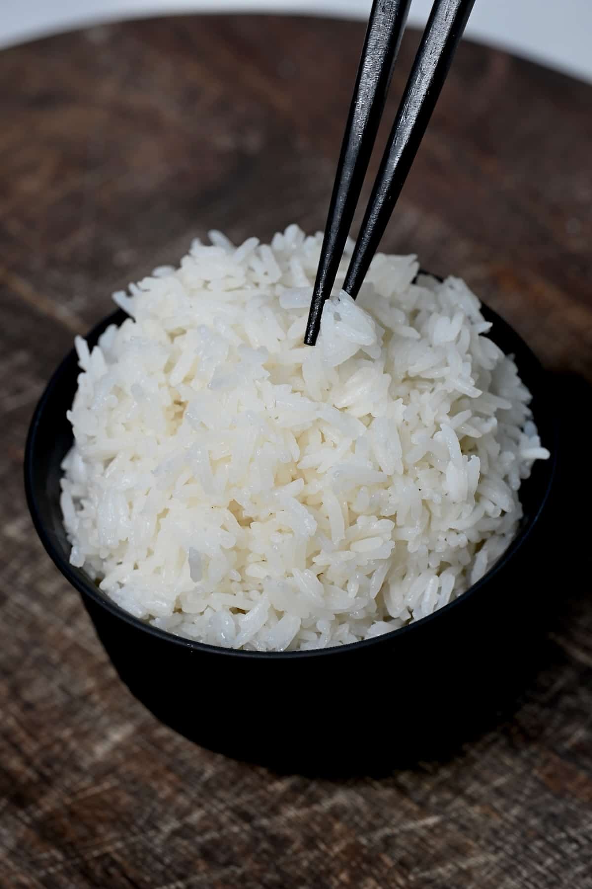 A bowl with cooked jasmine rice