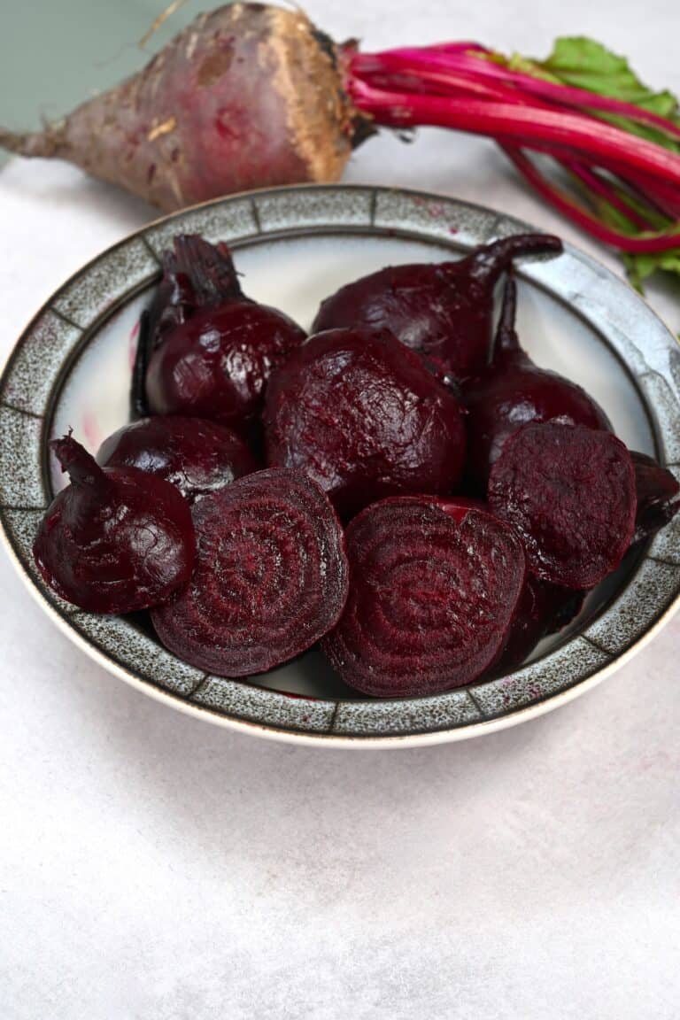 How to Roast Beets in the Oven (Whole Roasted Beets) Alphafoodie