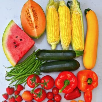 Different fruit and veggies that are in season in July