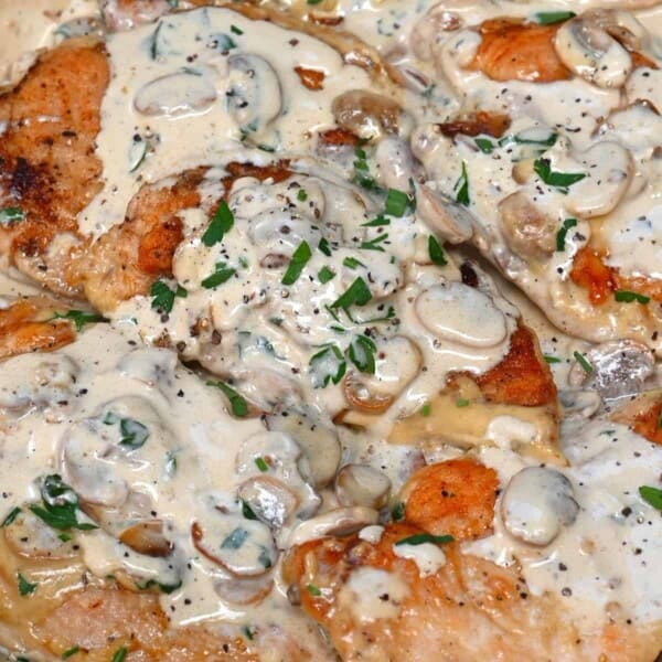 Creamy mushroom chicken in a pan