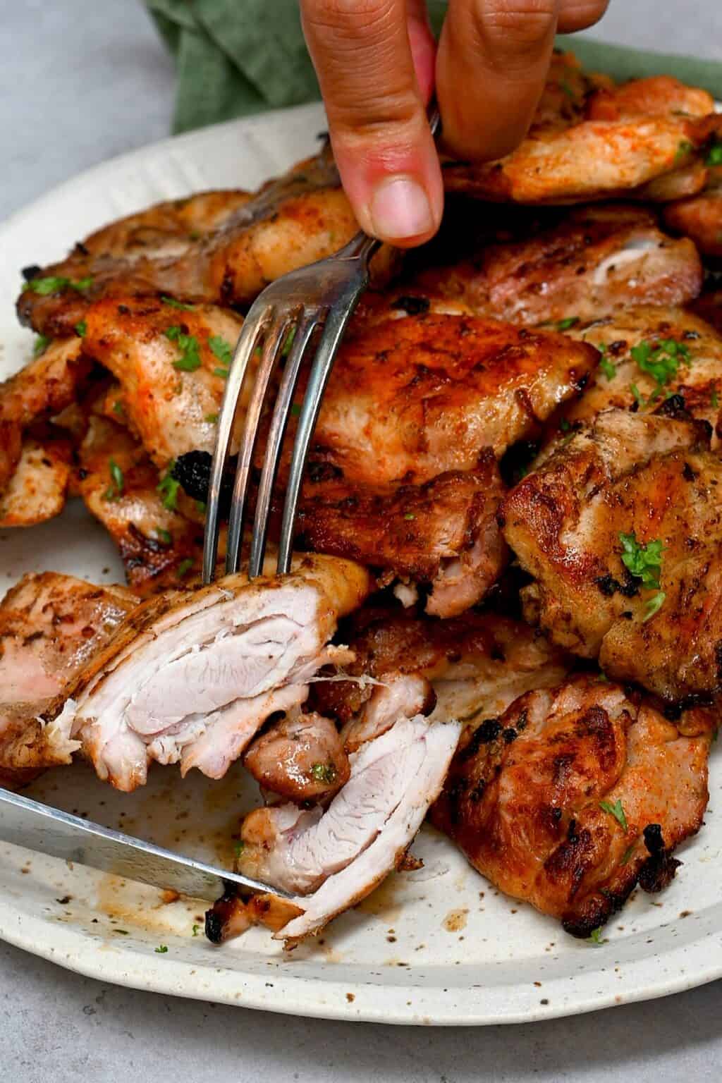 Grilled Boneless Skinless Chicken Thighs - Alphafoodie