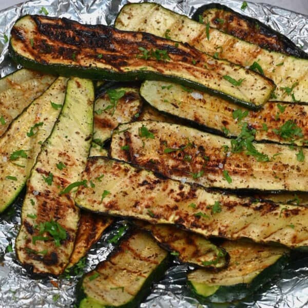 Grilled zucchini on a serving plate