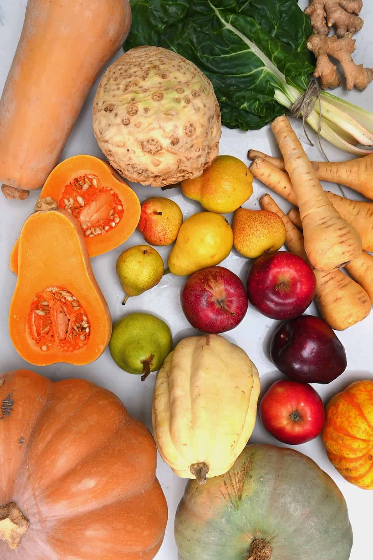 Different fruit and veggies that are in season in October