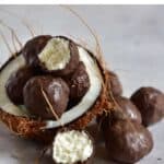3-Ingredient Chocolate Coconut Balls