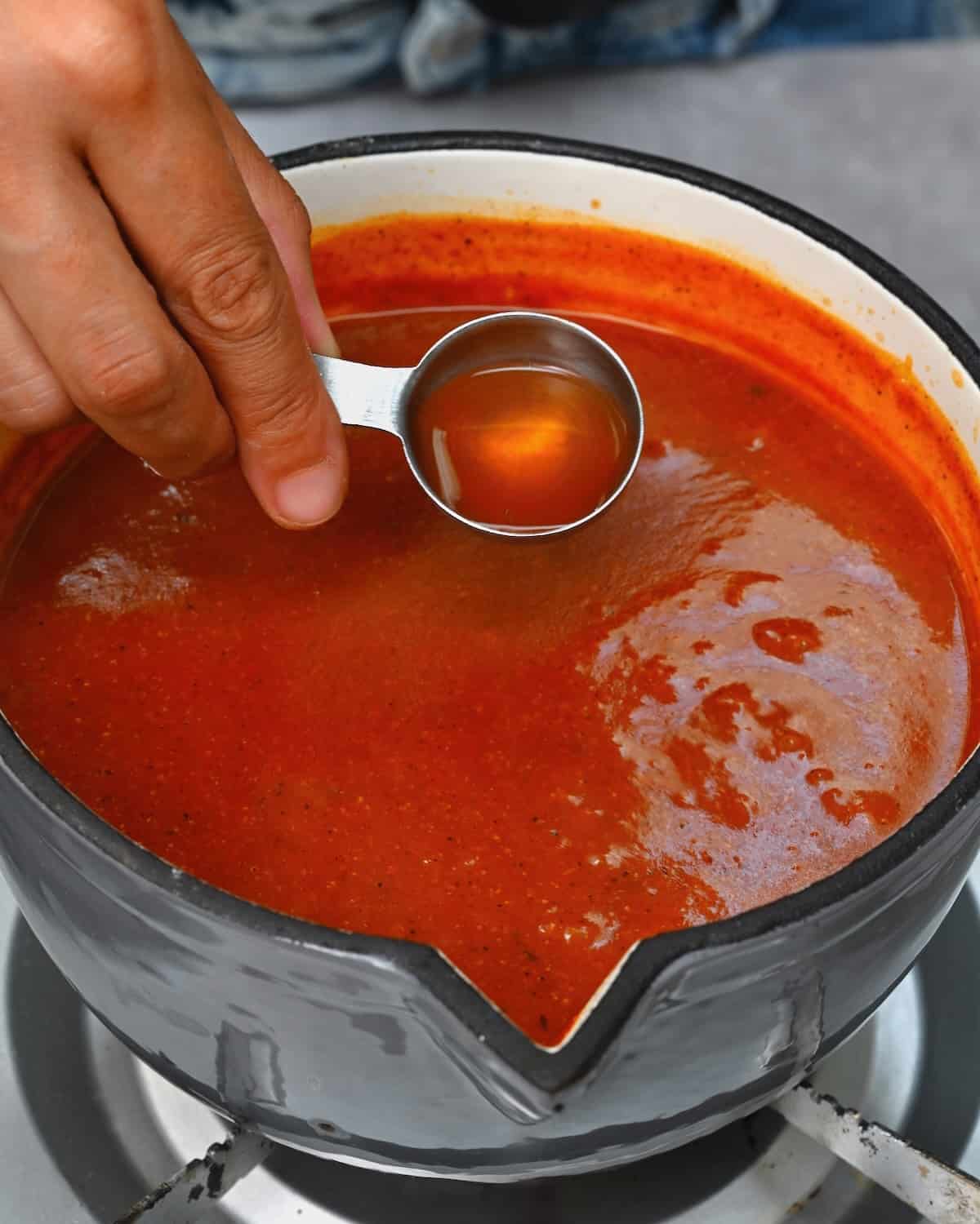 Adding vinegar to homemade enchilada sauce