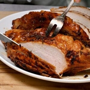 Carving roasted turkey breast
