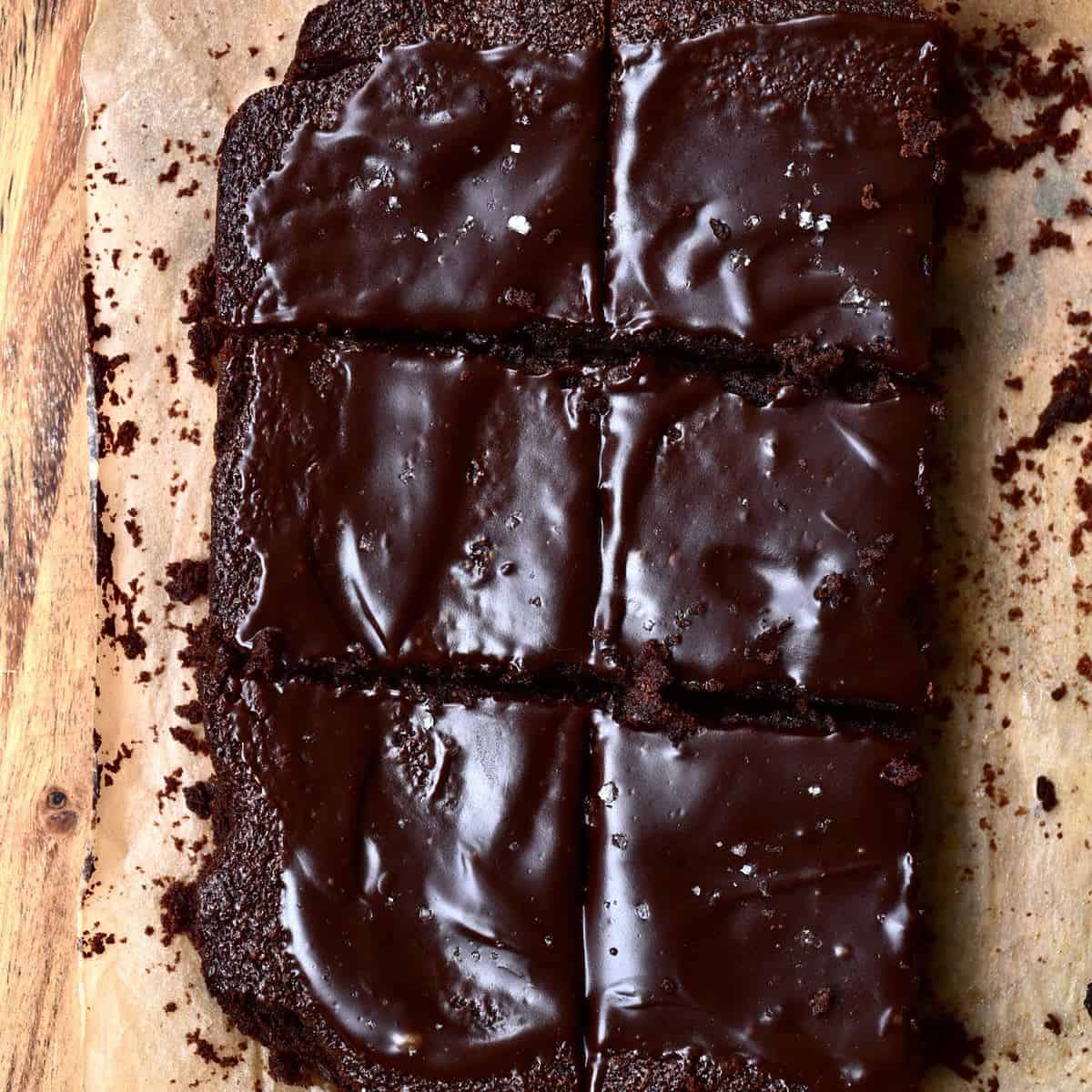 The Ultimate Indulgent Fudgy Brownies (VIDEO) - Alphafoodie