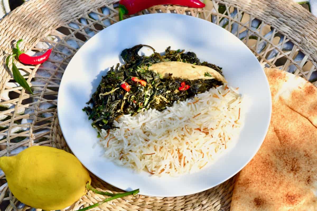 A serving of Molokhia and vermicelli rice