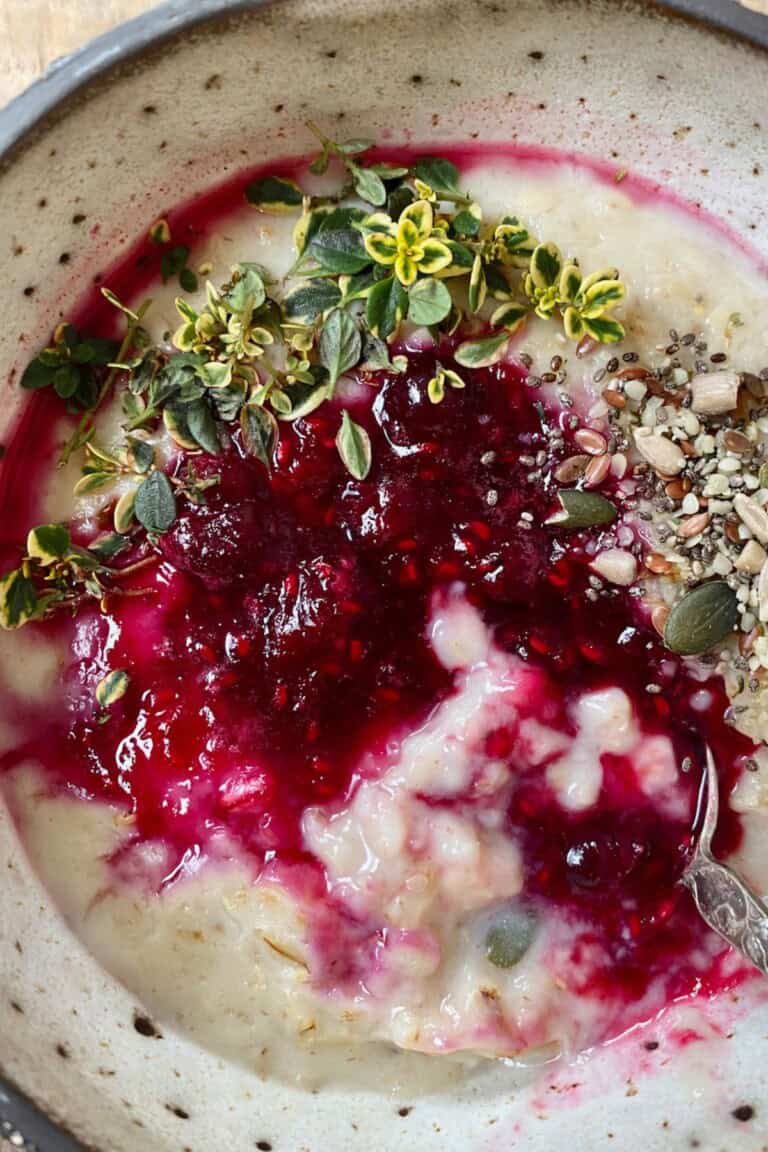 Easy Mixed Berry Compote (10-Minute Recipe) - Alphafoodie