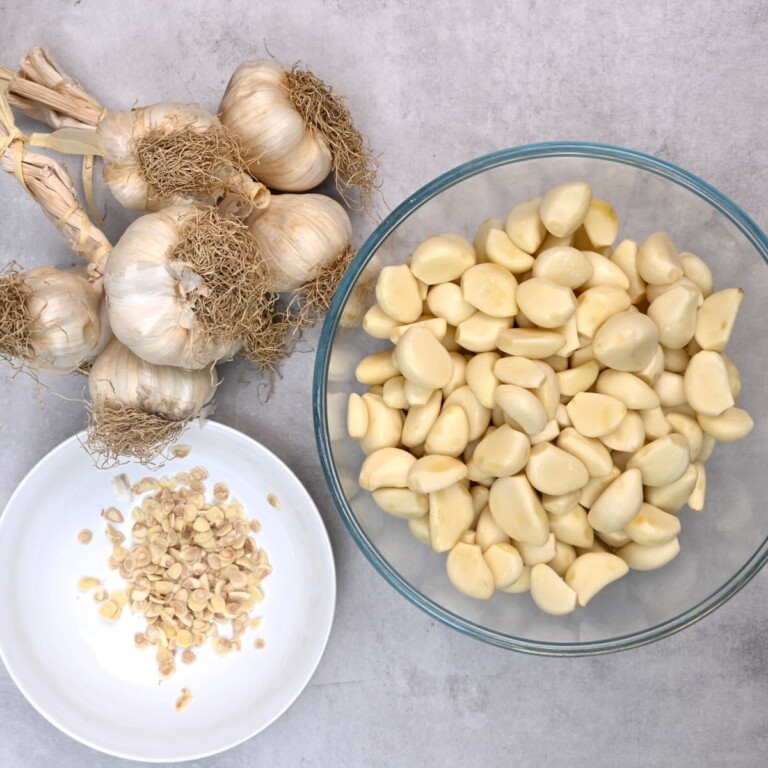 Garlic Confit Recipe - 3 Ways (With Video) - Alphafoodie