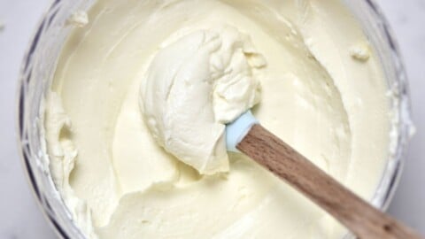 How to Make Cream Cheese (Quick & Easy)